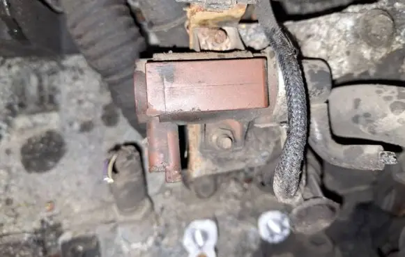 Citroen Berlingo Turbo solenoid valve 9652570180