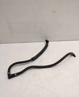 Toyota Avensis T250 Fuel return line/hose 2136300