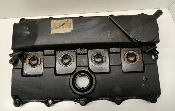 Ford Mondeo Mk III Rocker cam cover 