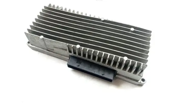 Audi Q5 SQ5 Sound amplifier 8R0035223F