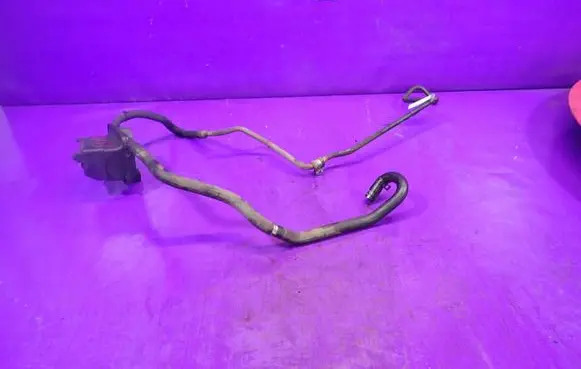 Volkswagen Golf IV Power steering hose/pipe/line 