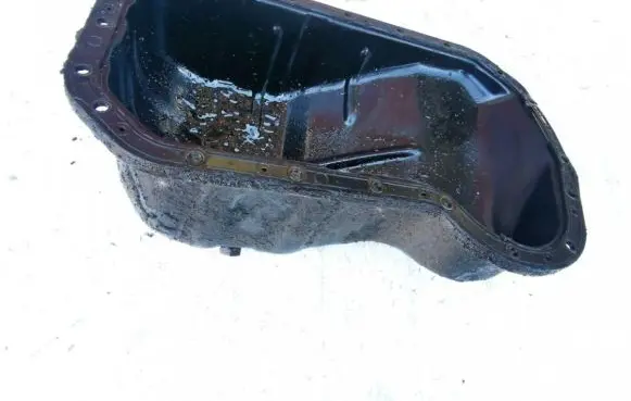 Oil sump