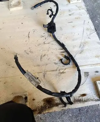 Ford Focus Positive cable (battery) AV6T14A280