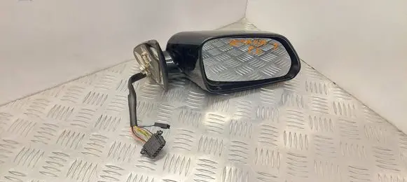 Skoda Octavia Mk2 (1Z) Front door electric wing mirror 