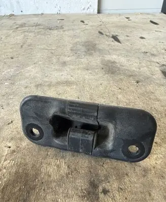 Renault Master III Front door check strap stopper 824440002R