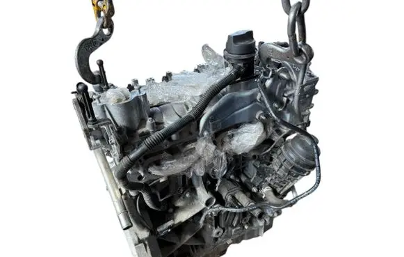 Infiniti Q30 Engine