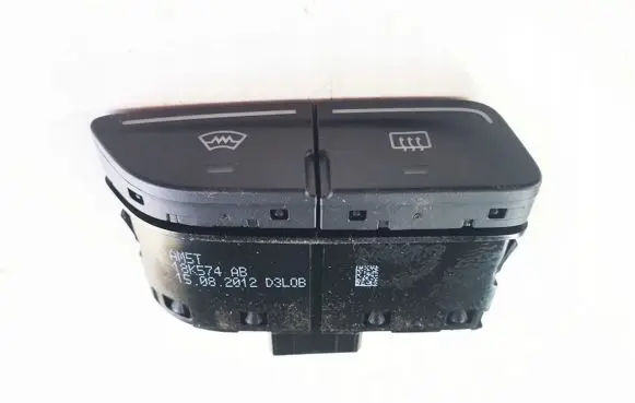 Ford Focus Windscreen/window heater switch