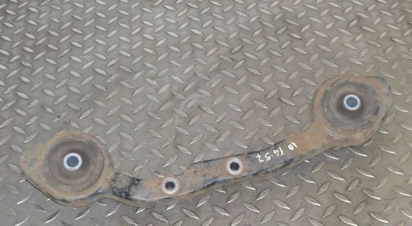 Lexus NX Rear differential mounting bracket 5239148110