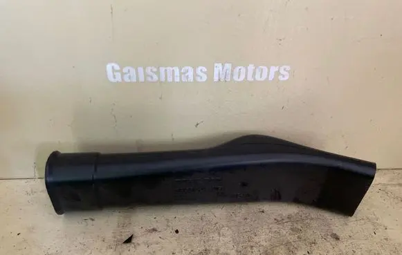 Volvo XC90 Air intake hose/pipe 8665214