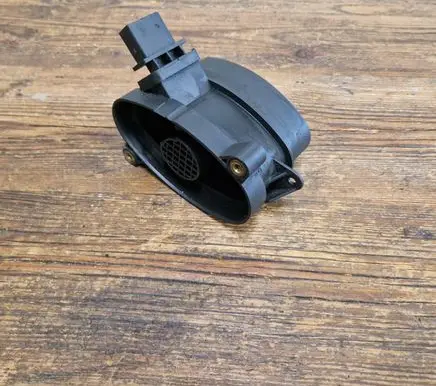 BMW 5 E60 E61 Mass air flow meter 0928400529