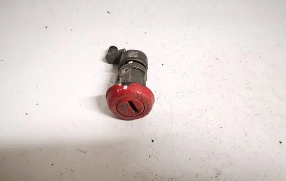 Fiat Stilo Front door lock (next to the handle) a488