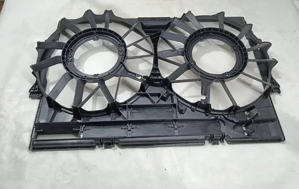 Audi A8 S8 D4 4H Radiator cooling fan shroud 4H0121207C 4H0121233 A46598