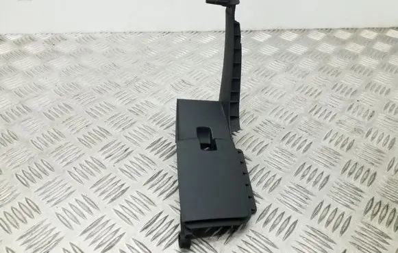 Audi A3 S3 A3 Sportback 8P Front door interior handle trim 8P4959521A