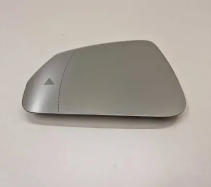 BMW X1 U11 Wing mirror glass 5A18085
