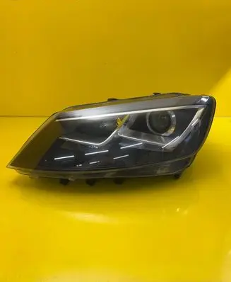 Seat Alhambra (Mk2) Headlight/headlamp 7N5941751