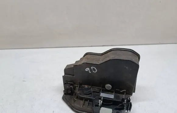 BMW 3 GT F34 Rear door lock 7202148