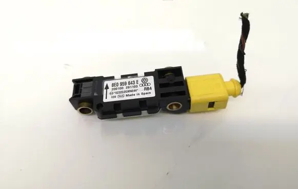 Audi A6 S6 C5 4B Airbag deployment crash/impact sensor 8E0959643E