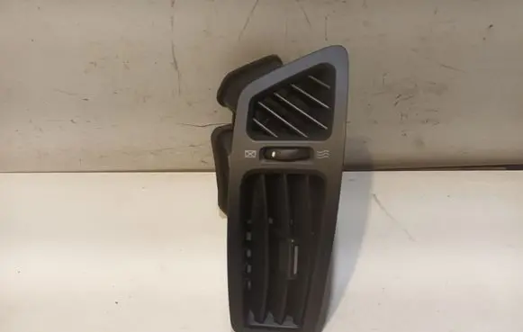 Dashboard air vent grill cover trim