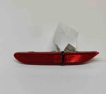 Nissan Qashqai Rear tail light reflector E11020700 3314207