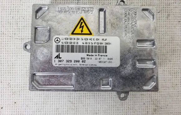 Mercedes-Benz SL R230 Xenon control unit/module A2308209426