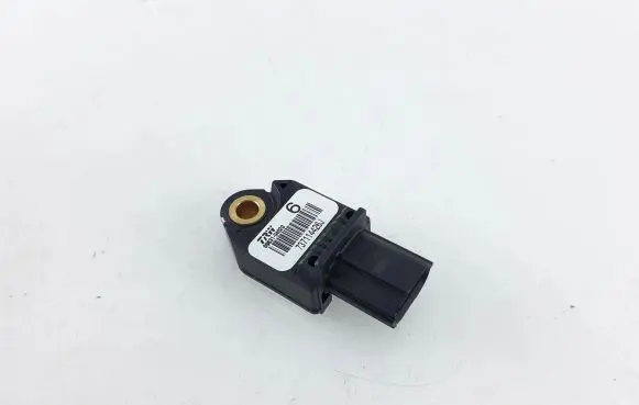 Toyota Hilux (AN10, AN20, AN30) Airbag deployment crash/impact sensor 8983104020