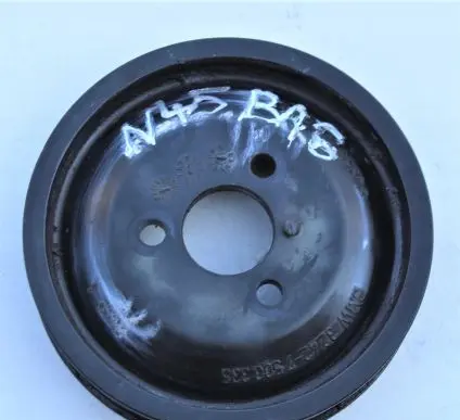 BMW M5 Water pump pulley 7500335