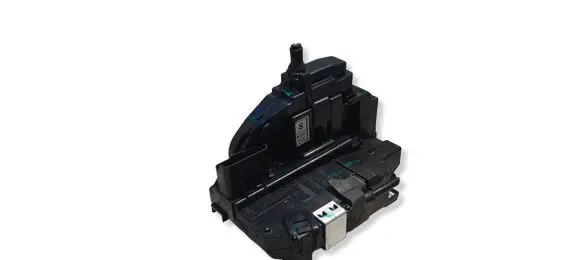 Nissan Leaf II (ZE1) Front door lock B12P