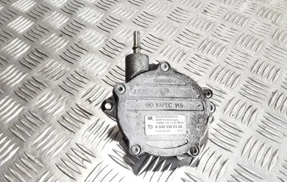 Vacuum pump