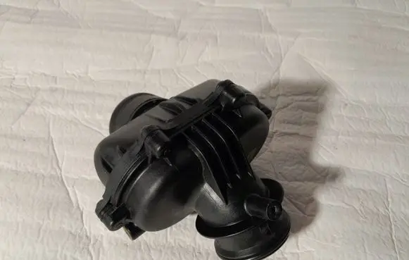 Mercedes-Benz Sprinter W906 Air suspension control unit module (rear) A6421400000