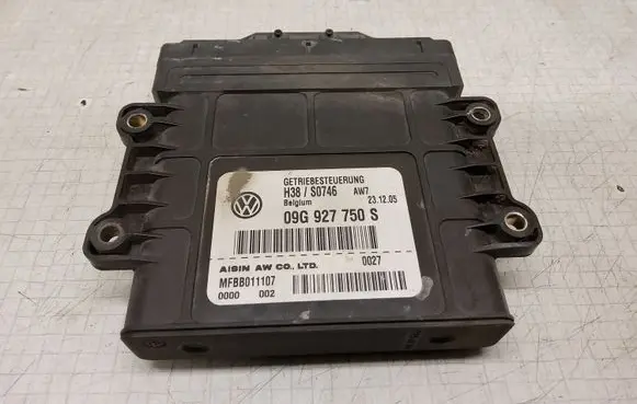Volkswagen PASSAT B6 Gearbox control unit/module 09G927750S