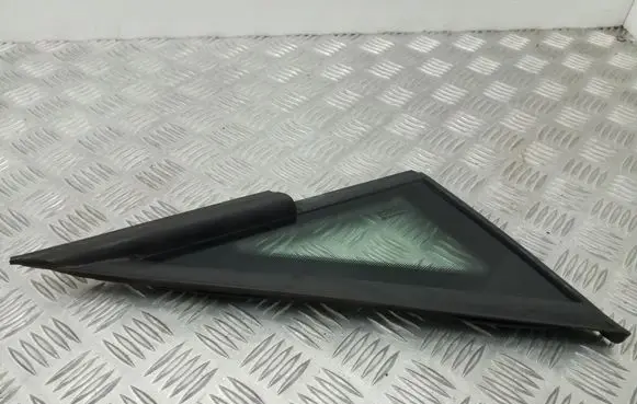 Seat Ibiza IV (6J,6P) Front triangle window/glass 6J0845412