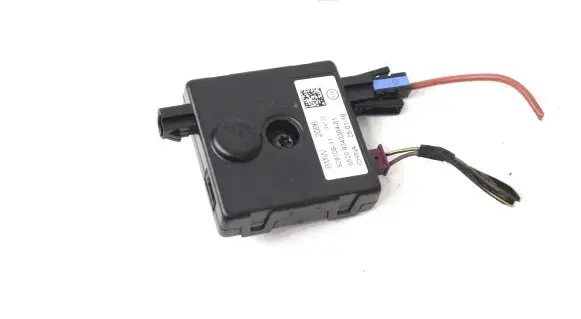BMW X6 F16 Aerial antenna amplifier 9343304