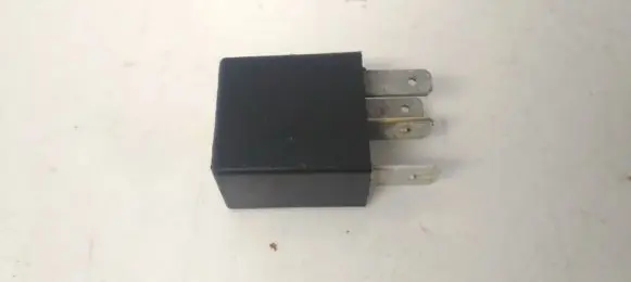 Alfa Romeo 156 Other relay 7676504 a727581