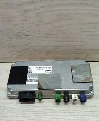 Volkswagen Touareg II Camera control unit module 7P6907441E 7P6907441D 841504