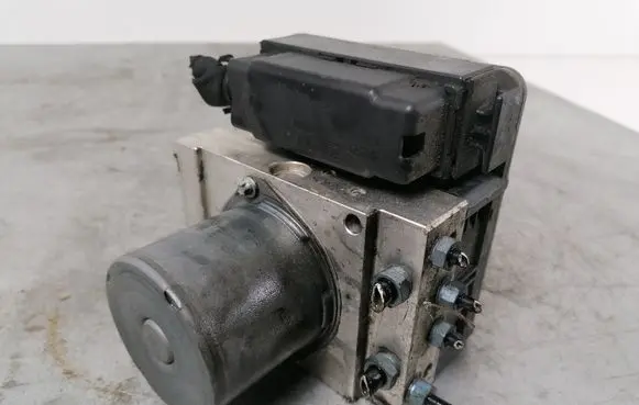 Audi A6 S6 C7 4G ABS Pump 4G0614517R 4G0907379H 0265960420