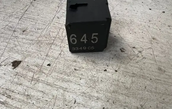Audi A3 S3 8V Other relay 4H0951253A