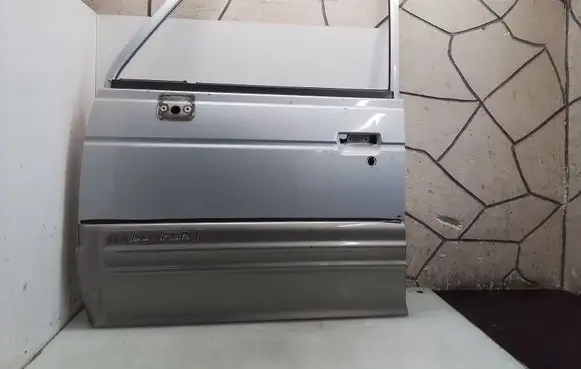 Hyundai Galloper Front door