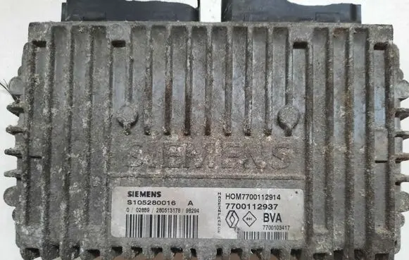 Renault Scenic I Engine control unit/module S105280016
