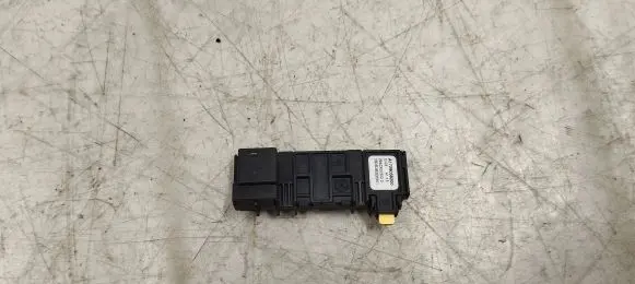Mercedes-Benz E W212 Interior temperature sensor A1729058200