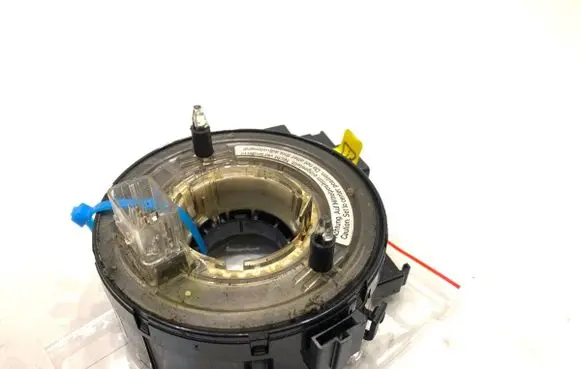 Volkswagen Golf V Airbag squib ring wiring 1K0959653