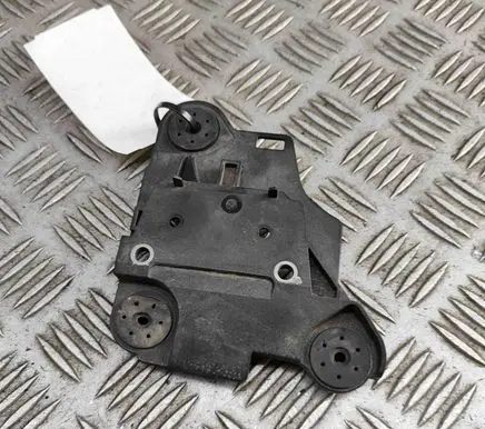 Audi A3 S3 8V ABS pump bracket 5Q0614235