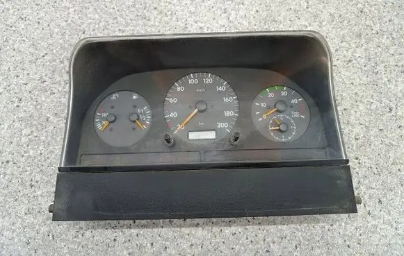 Volkswagen II LT Speedometer (instrument cluster) 2D0919860F