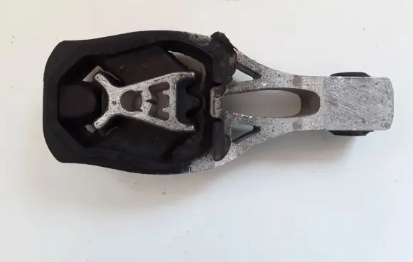 Peugeot 508 II Engine mount bracket 9811786680
