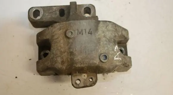 Audi A3 S3 8L Engine mount bracket 1j0199262ap