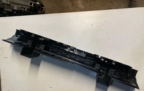 BMW 2 F46 Other trunk/boot trim element 7425337 51477425337