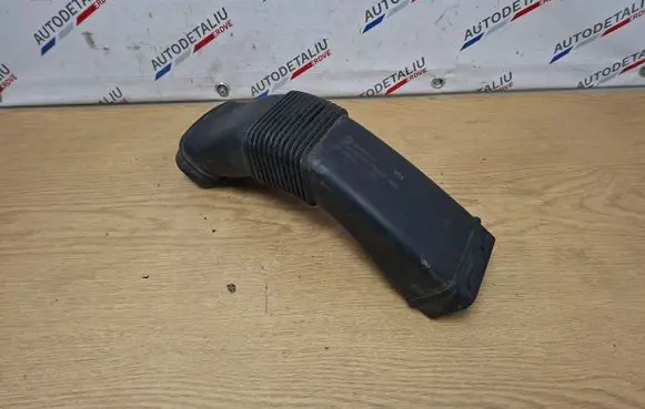 BMW X3 F25 Air intake duct part 8519133
