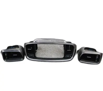 KIA Sorento Dash center air vent grill 