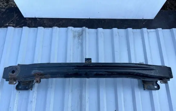 Skoda Superb B6 (3T) Front bumper cross member