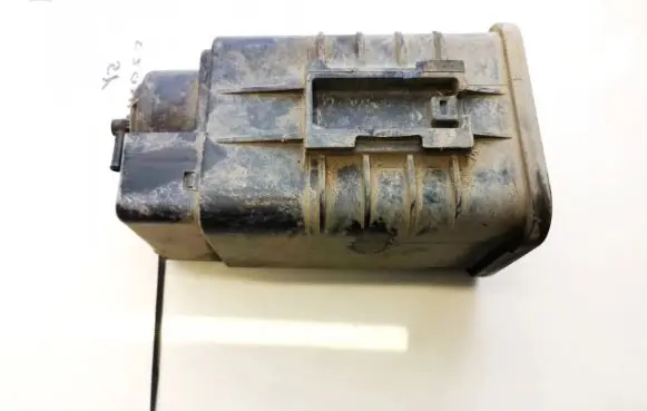 Toyota Yaris Active carbon filter fuel vapour canister 