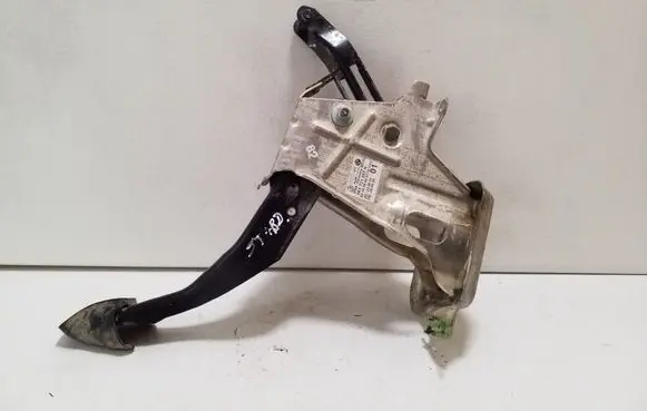 Volkswagen Golf V Brake pedal 1K1721057N